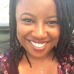 Meet your Posher, Whitney